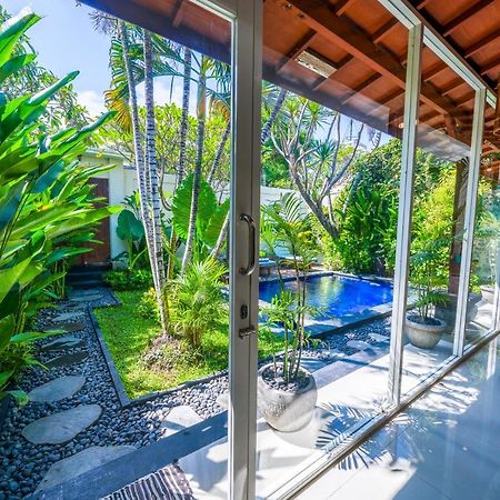 Villa Conor - Legian - Seminyak - 2 Bedroom 2 Bathroom Villa - Great Location Екстер'єр фото